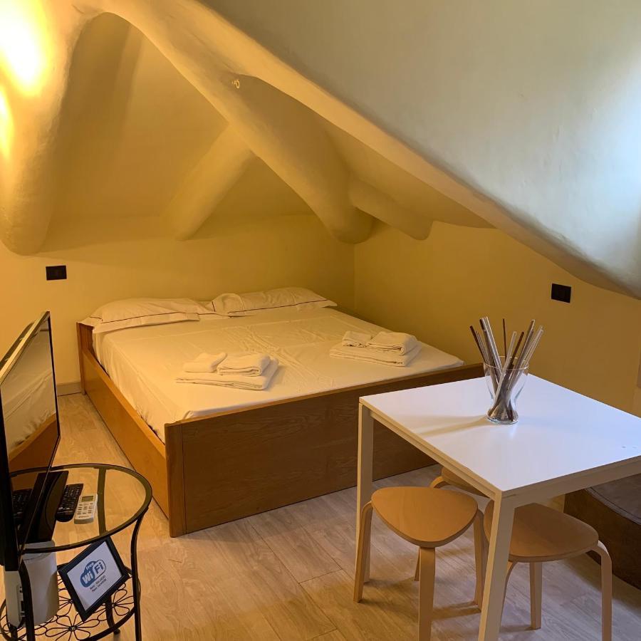 Mansarda Baretti Apartamento Turín Exterior foto